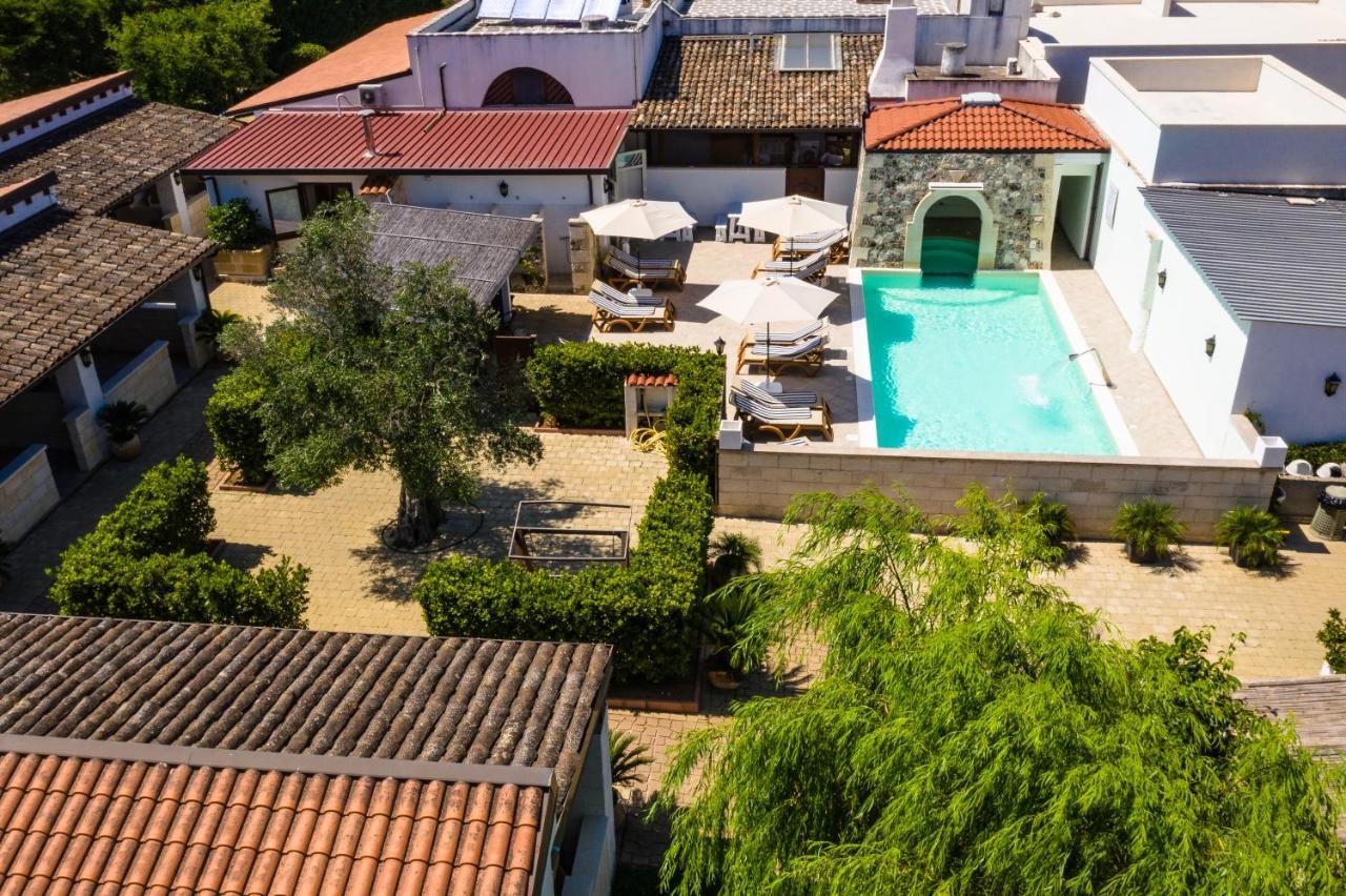 Agriturismo Il Megalite Giurdignano Luaran gambar