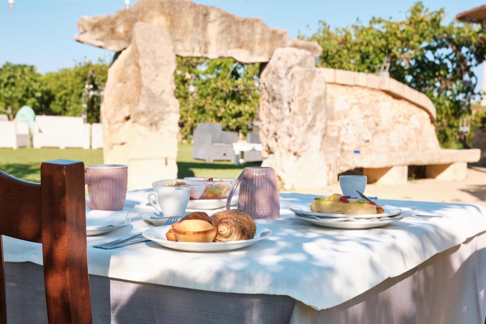 Agriturismo Il Megalite Giurdignano Luaran gambar